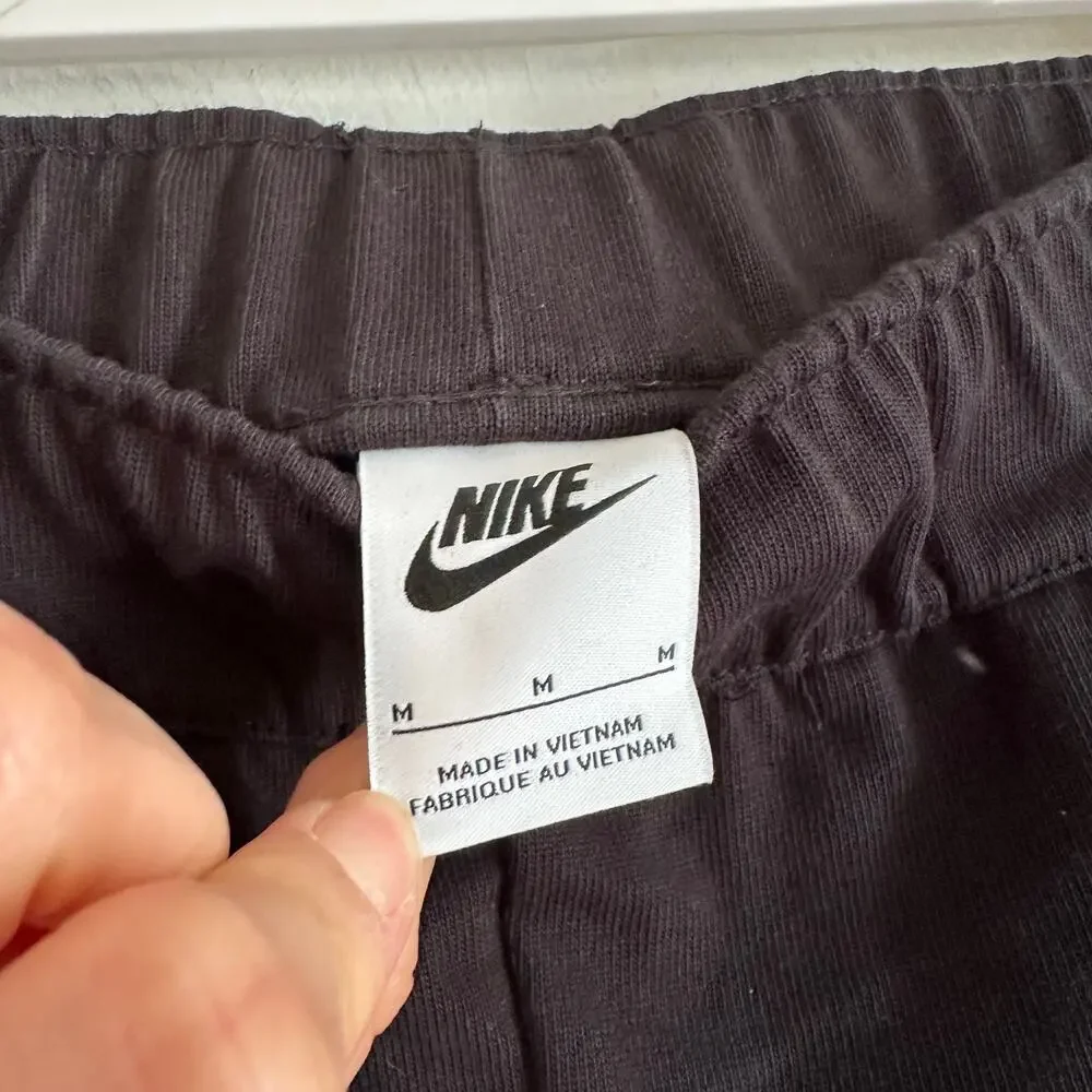 Nike Black Women's Jersey Capri Pants - Picture 6 of 9